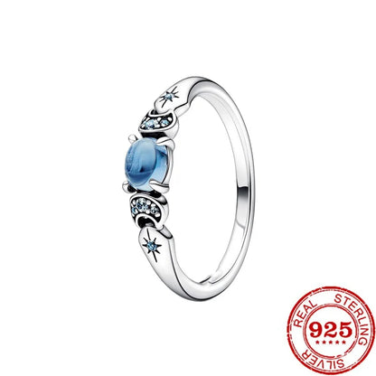 Silver Heart-shaped Classic Retro Rings Zircon