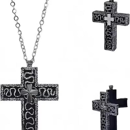 3D Gothic Pendant Necklace – Hidden Compartment Cross