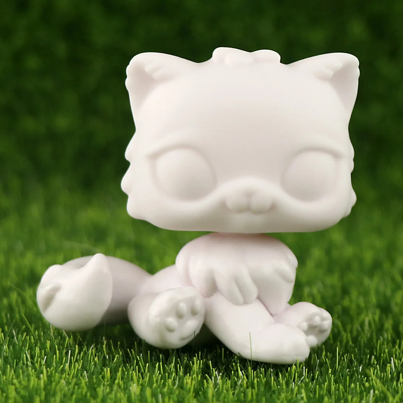 White Lovely Shorthair Cat, Collie and Husky Figurines