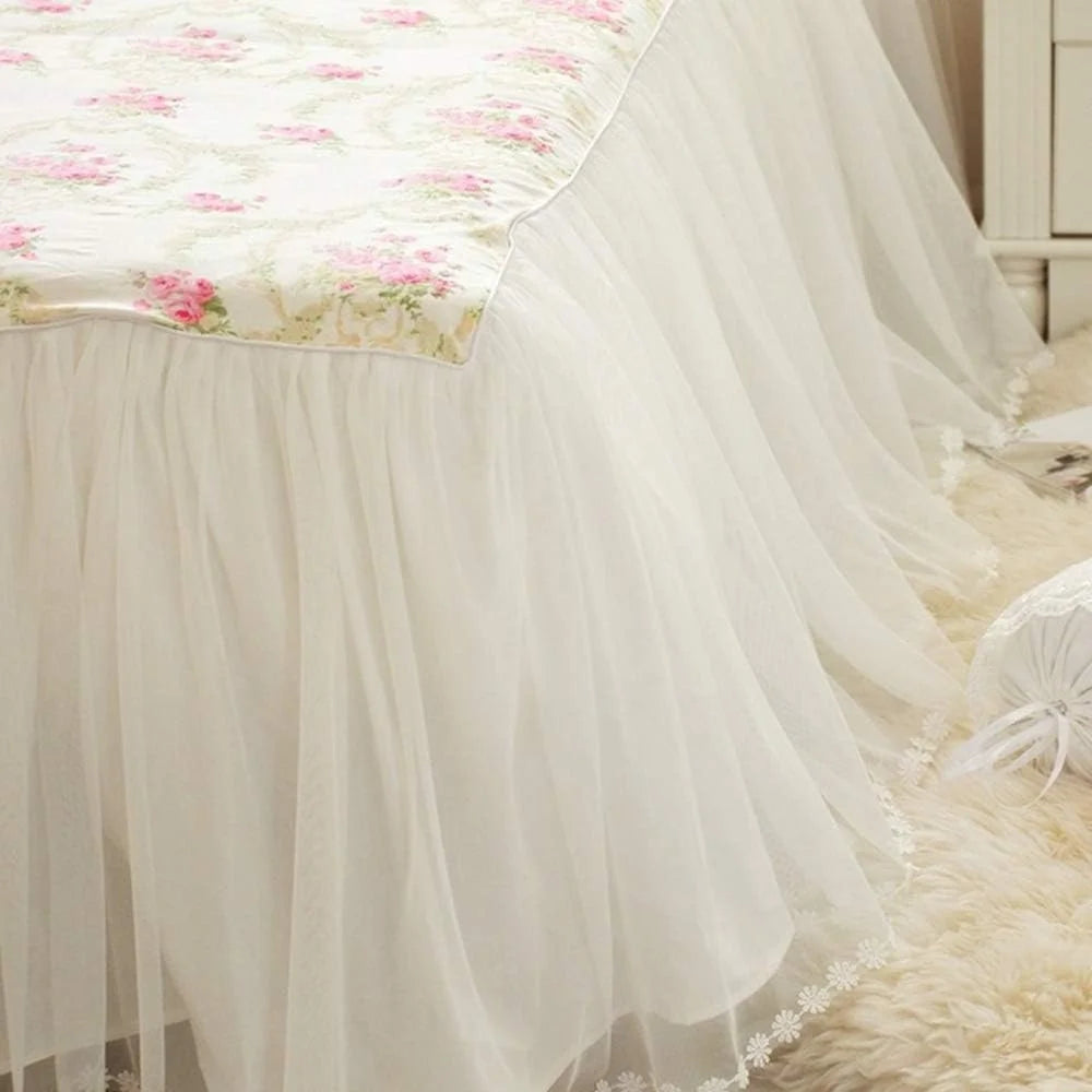 Soft Beautiful Lace Ruffle Bed Skirt Twin